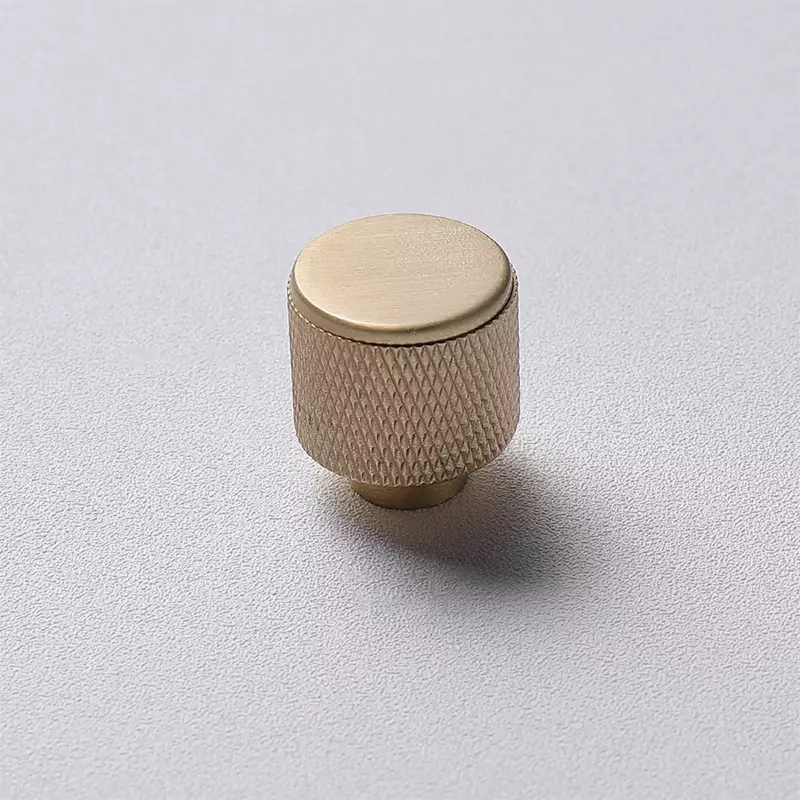 Big_ruchka_knopka_hk009_brass_1