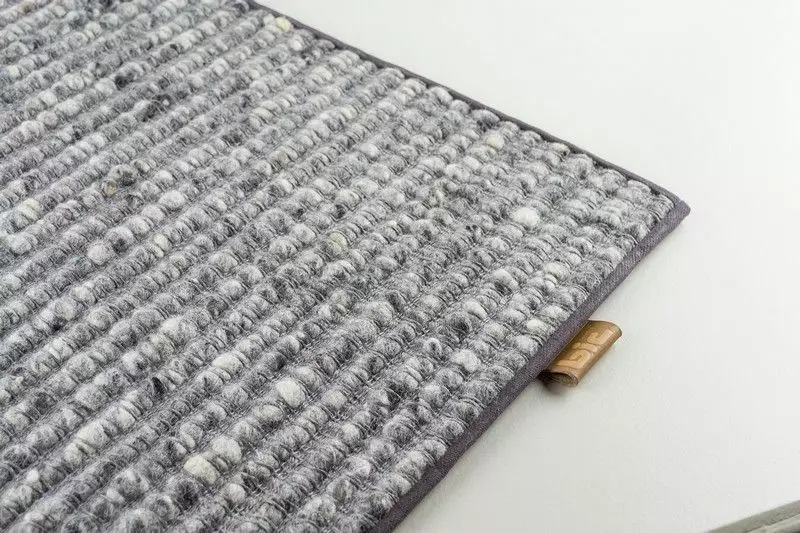 Big_pave_de_luxe_5797charcoal_1