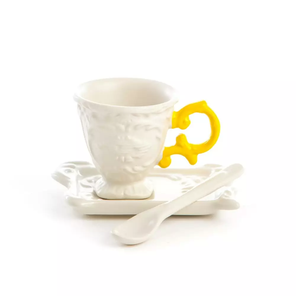 Big_kofeynaya_para_i_coffee_yellow_1