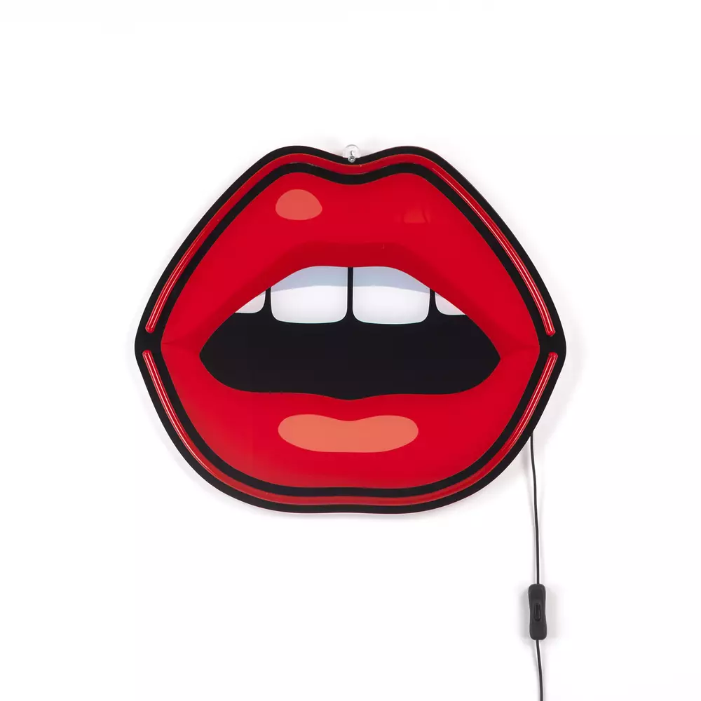 Big_nastennyy_svetilnik_blow_led_1