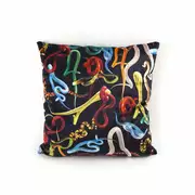 Thumb_podushka_toiletpaper_snakes_1