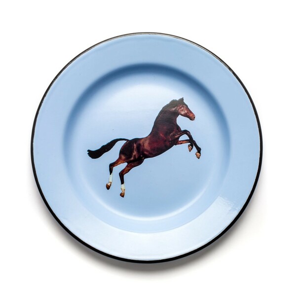 Big_tarelka_horse_1