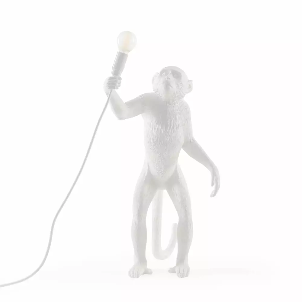 Big_nastolnaya_lampa_monkey_lamp_outdoor_standing_1