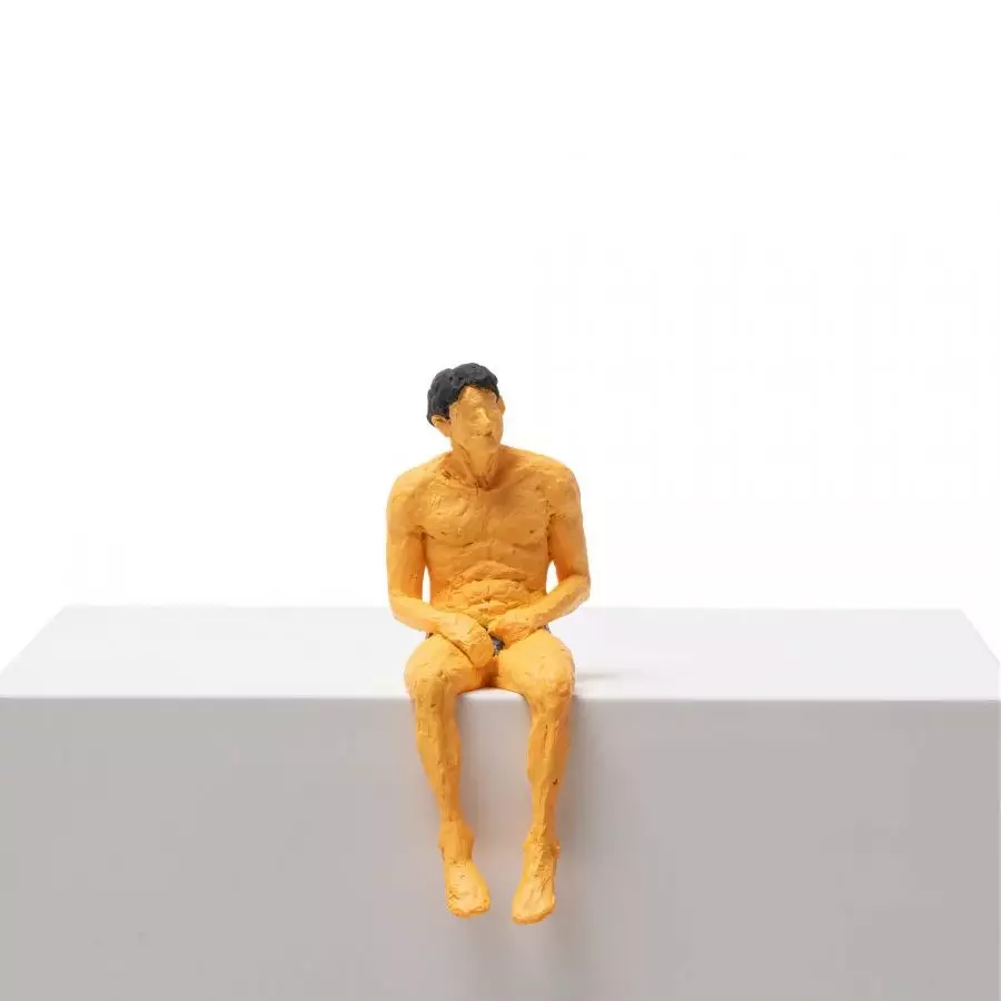 Big_statuetka_alberto_1