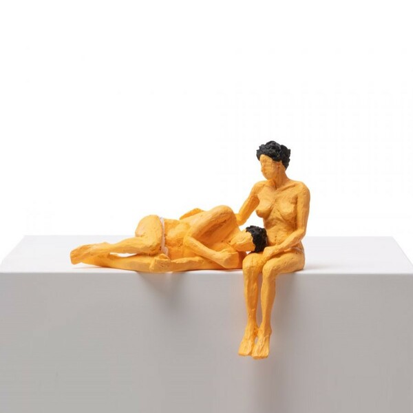 Big_statuetka_theo_and_elena_1