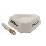 Thumb_blyudo_social_smoker_1