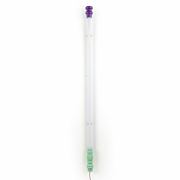 Big_nastennyy_svetilnik_superlinea_white_1