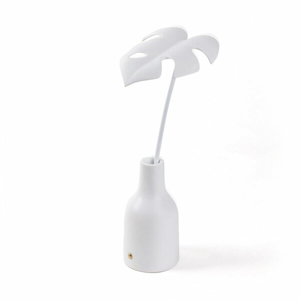 Big_nastolnaya_lampa_leaf_light_delicio_1