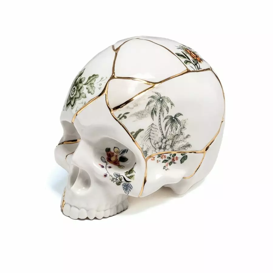 Big_statuetka_skull_1