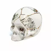 Thumb_statuetka_skull_1