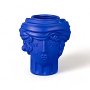 Thumb_vaza_woman_blue_1