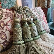 Thumb_5ad3a952bc29bf239950d89d2fc01bf0