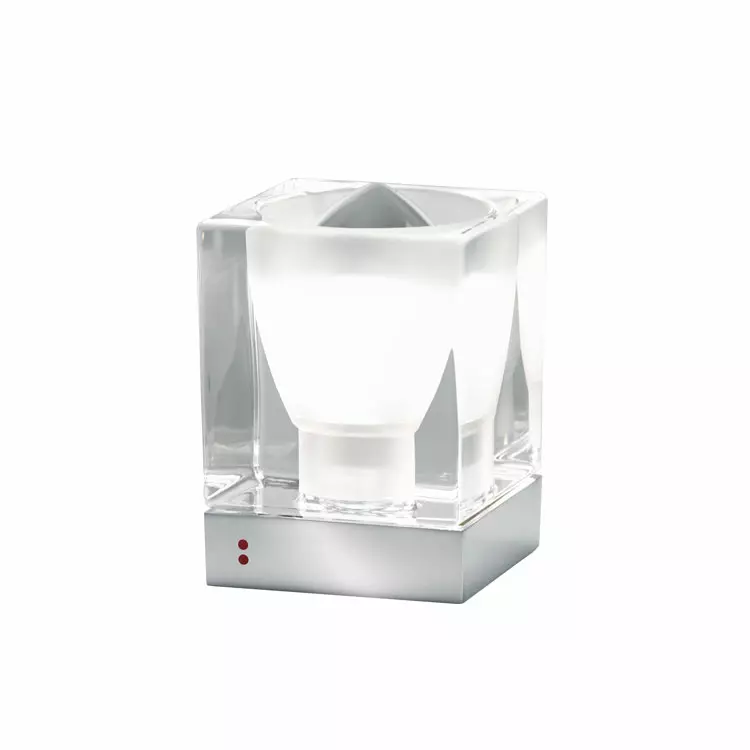 Big_nastolnaya_lampa_d28b0100_1